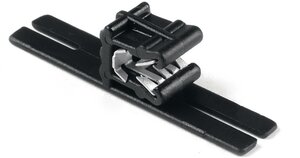 电缆和导线可以用扎带或胶带固定到安装元件的杆上。