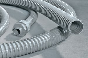 La gaine PSR est extrêmement flexible et permet une insertion facile des câbles.