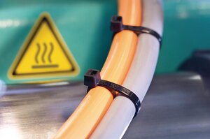 Heat stabilised T-Series cable ties up to +105 °C.